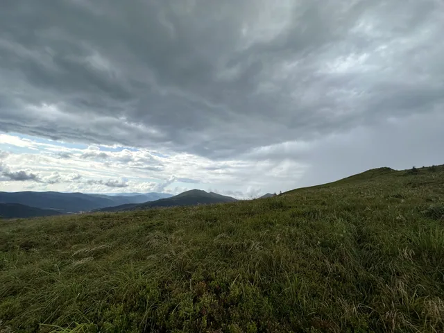 Okoliczne szlaki — okolica, Bukowiec w Bieszczadach